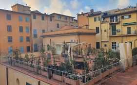 Mossotti Street Apartment